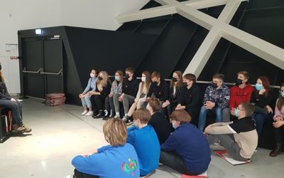 Gimnazistai dalyvavo kultūros paso programoje „Senųjų ir naujųjų mitų atspindžiai dailėje ir literatūroje“