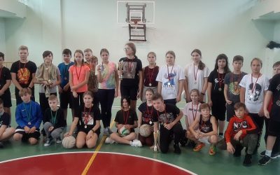 Mergaičių ir berniukų kvadrato varžybos