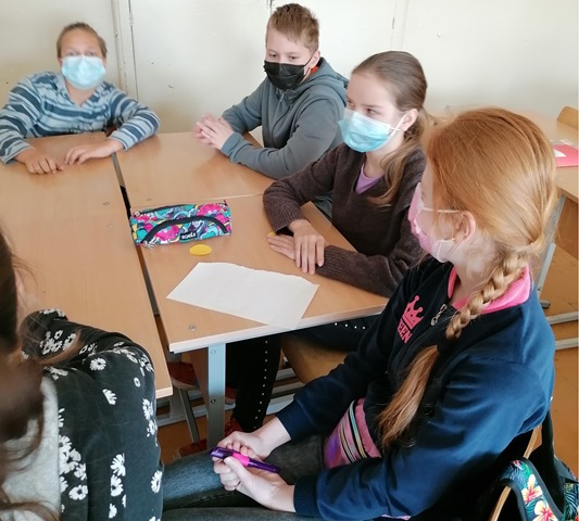 Lietuvių kalbos dienų renginys – viktorina „Gimtųjų žodžių apkabintas“