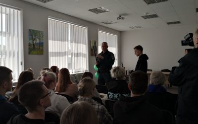 Gimnazijos mokiniai lankėsi Ignalinos rajono policijos komisariate