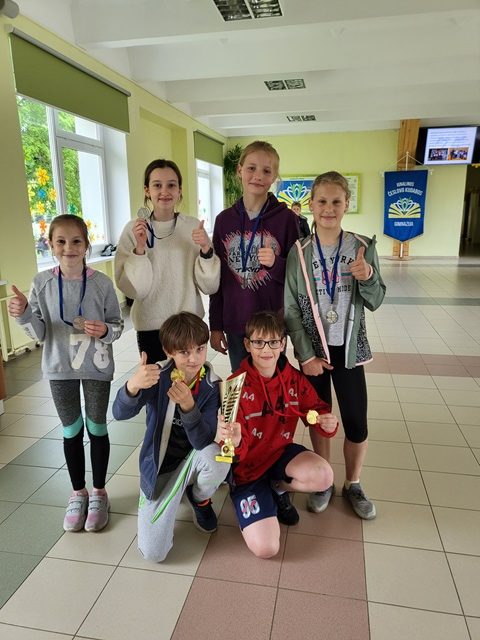 Gimnazijos stadione vyko rajono BUM sporto žaidynių trikovės bei keturkovės varžybos