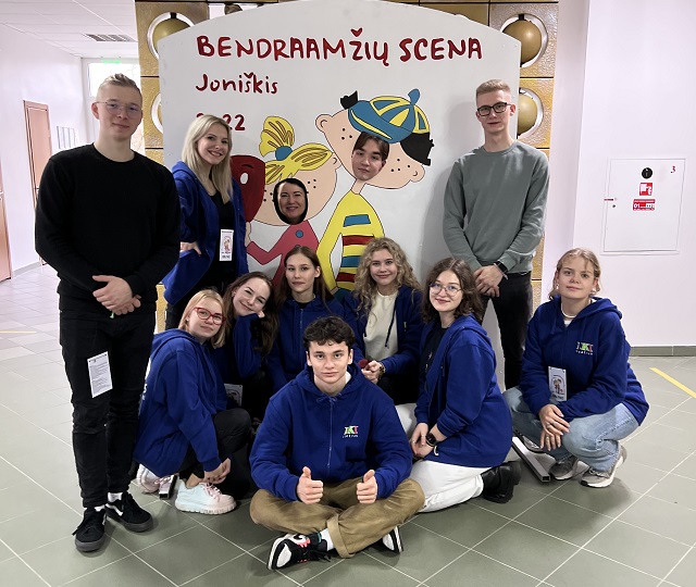 IKI teatro artistai dalyvavo vaikų ir jaunimo festivalyje „Bendraamžių scena“