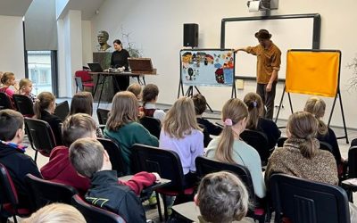 3a ir 3b klasių mokiniai dalyvavo projekte „Pasakų terapija“