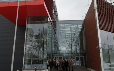 Gimnazijos jaunieji paramedikai lankėsi LSMU atvirų durų dienoje