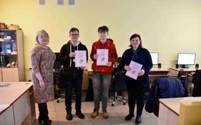 Apdovanoti informatikos olimpiados laimėtojai