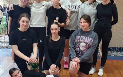 Lietuvos mokyklų merginų salės futbolo žaidynės „LADYGOLAS“