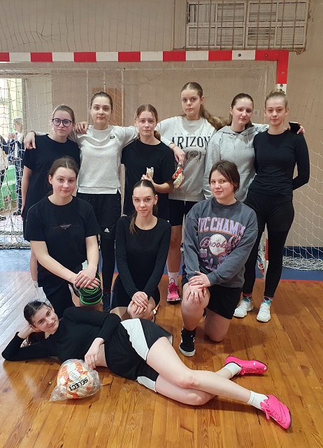 Lietuvos mokyklų merginų salės futbolo žaidynės „LADYGOLAS“