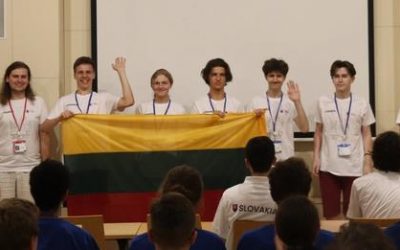Slovakijoje, Vidurio Europos matematikos olimpiadoje apdovanotas mūsų gimnazijos abiturientas