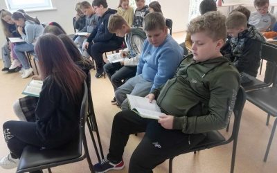 Gimnazijoje vyksta projektas „Puslapių iššūkis“,
