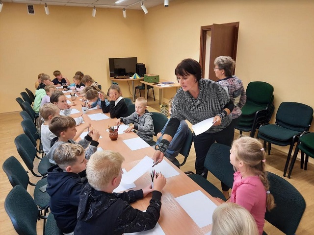 Edukacinė veikla „Pažinkime liaudies kūrybą kalendorinio ciklo rate“