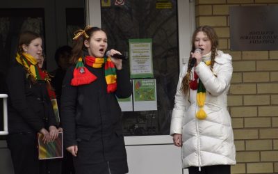Su Vasario 16-ąja – valstybės atkūrimo diena!