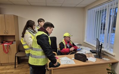 Gimnazijoje prasidėjo Lietuvos Junior Achievement „šešėliavimo“ programa