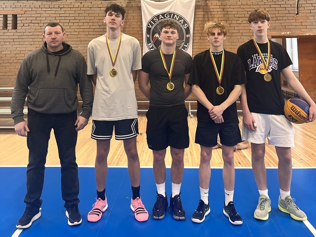 3×3 krepšinio varžybos tarp jaunojo pasieniečio būrelių