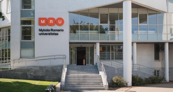 Aplankytas Mykolo Riomerio universitetas