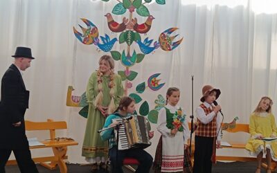 Šurmuliuojanti Kaziuko mugė Vidiškių gimnazijoje