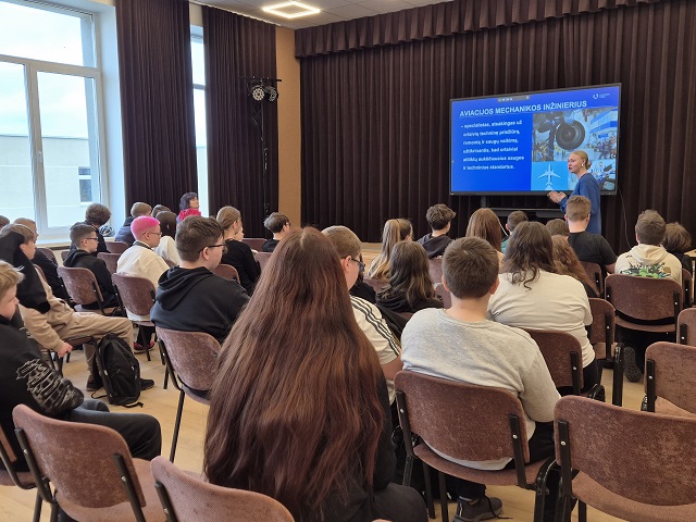 Ugdymo karjerai pamokos kitaip 6–7 klasių mokiniams