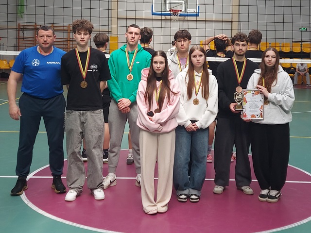 Tinklinio varžybose tarp JPB