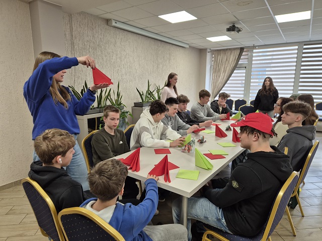 Aštuntokų išvyka į profesinio mokymo įstaigas