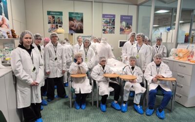 7b klasės mokiniai lankėsi „Intersurgical“ įmonėje Pabradėje